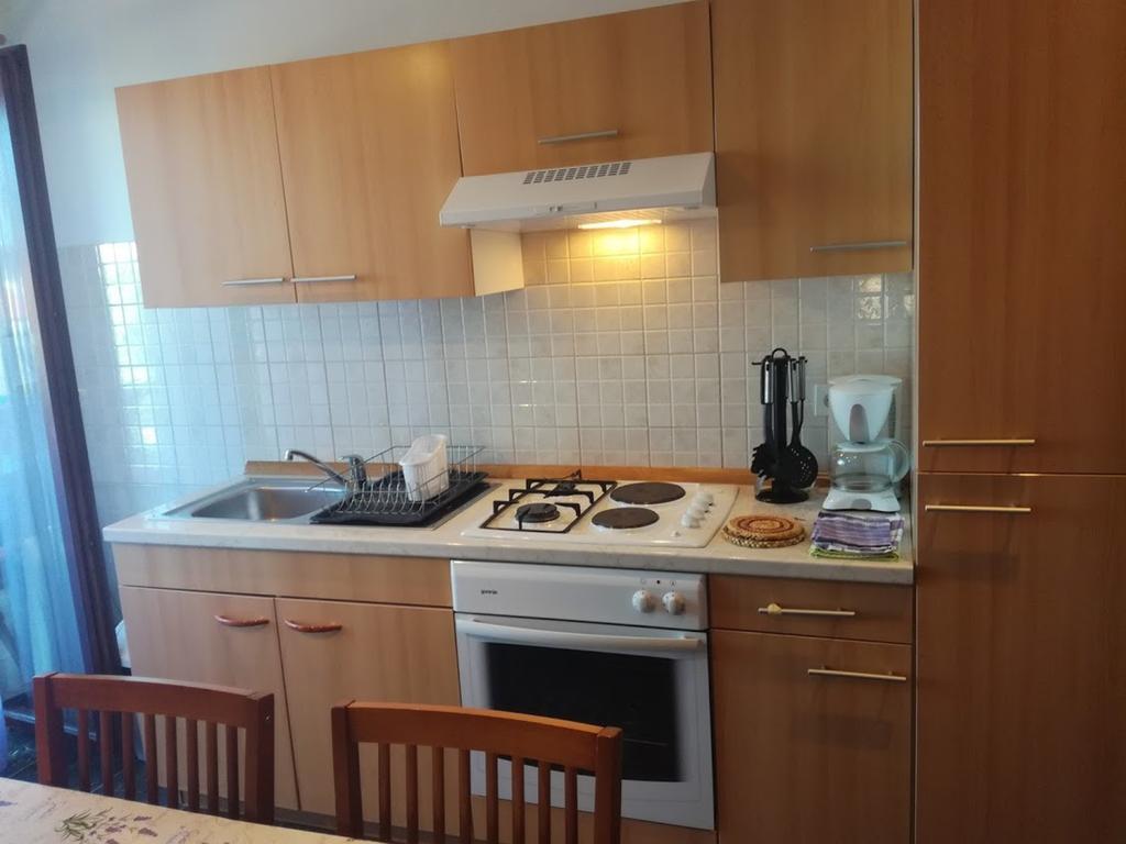 Apartments Tamara Sukošan Eksteriør bilde